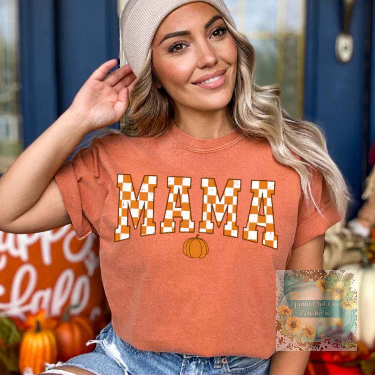 Checkered Mama w/Pumpkin