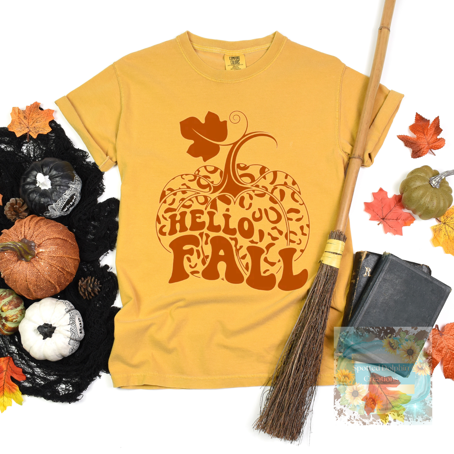 Hello Fall w/Cheetah Pumpkin